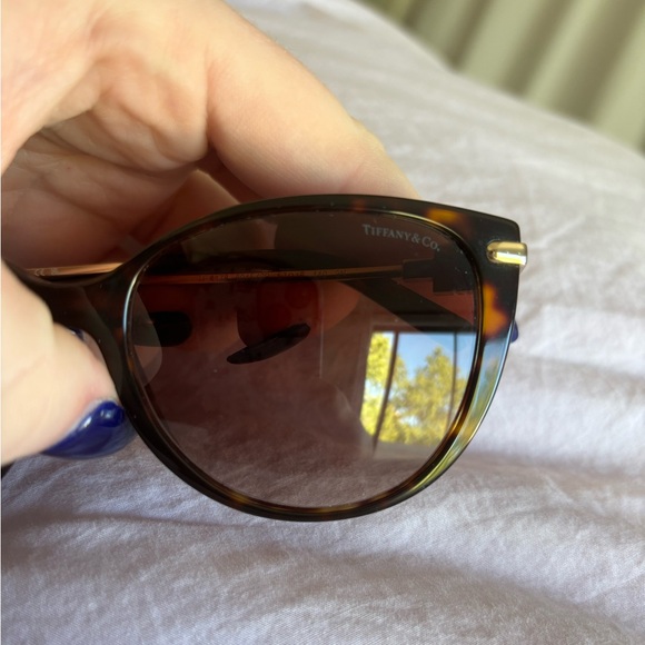 TIFFANY & CO Sunglasses - Picture 5 of 6